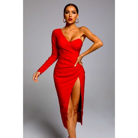 Off the Shoulder Red Dress - Picture 1 of 1